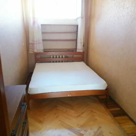 On Kanatna Street 57 Homestay