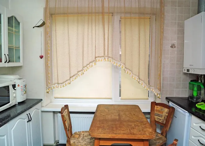 On Kanatna Street 57