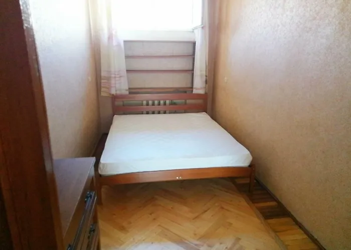 On Kanatna Street 57 Homestay