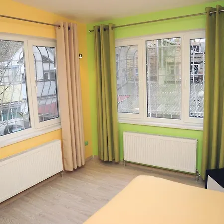 Quarto em Acomodações Particulares On Kanatna Street 57